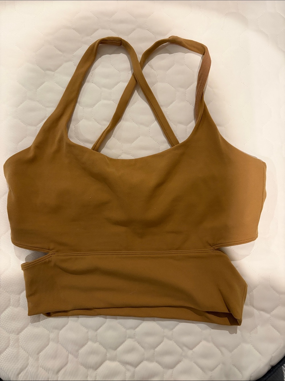 Seamless Cross-Back Sports Bra - Camel